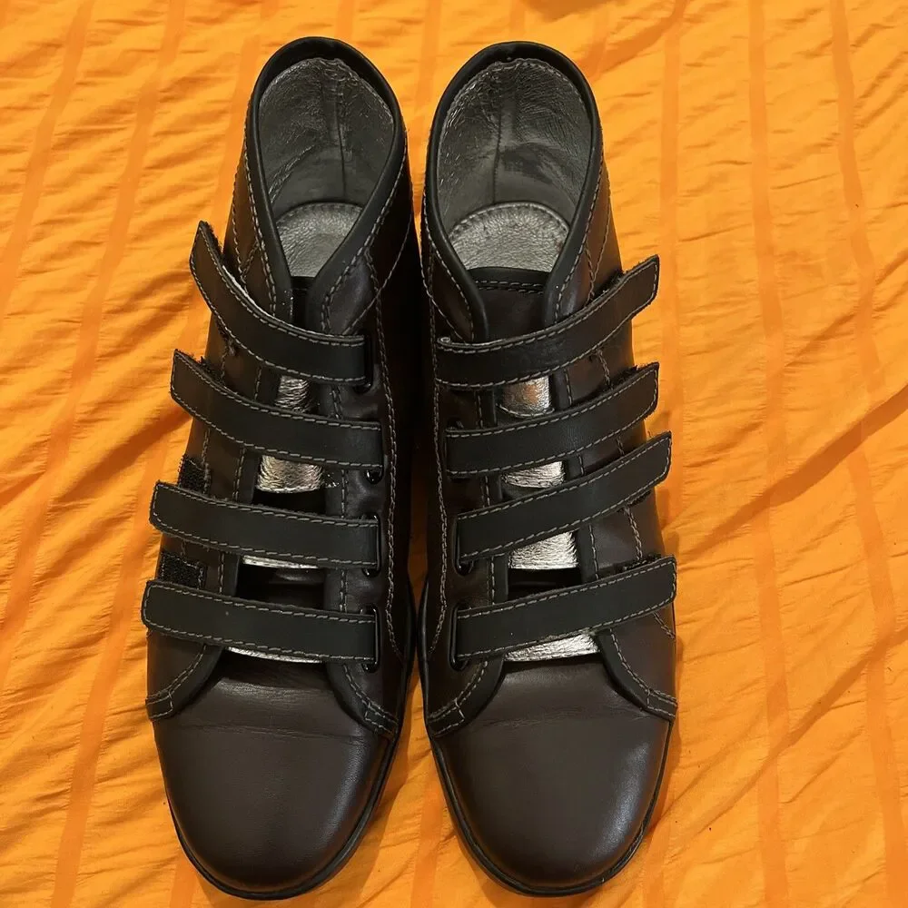ZRK VIKTOR MENS HIGH TOP SNEAKERS SIZE 9  COLOR Black